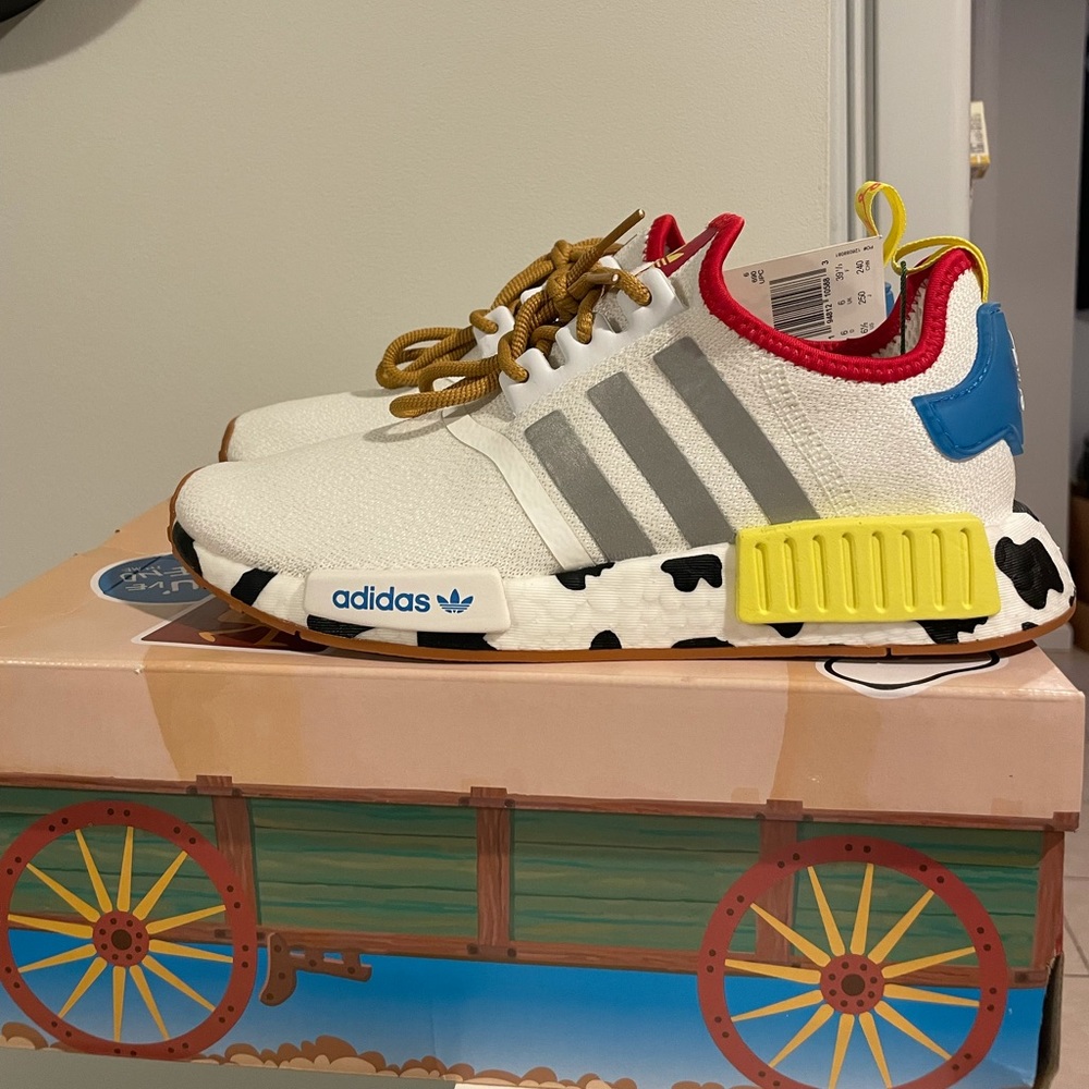 Adidas NMD_R1 Toy Story